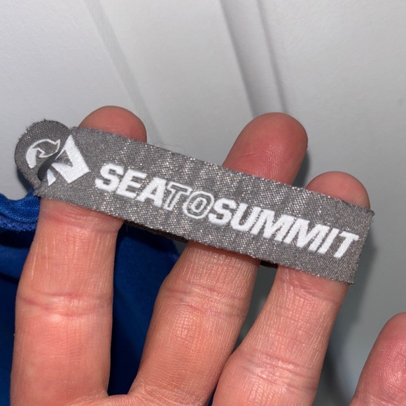 Sea to Summit Blue Pocket Towel Microfibre - Picture 3 of 6